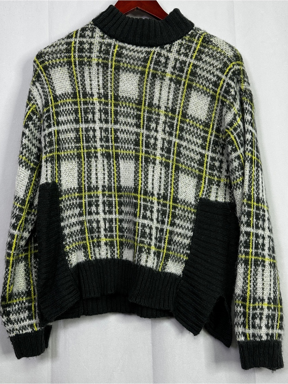 Nine West Plaid Sweater Womens Cropped Long Sleeve Preppy Yellow Medium Striped